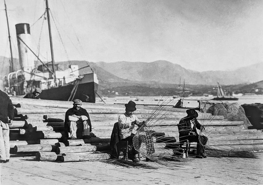 "1923, La Corse vue par le National Geographic Magazine"